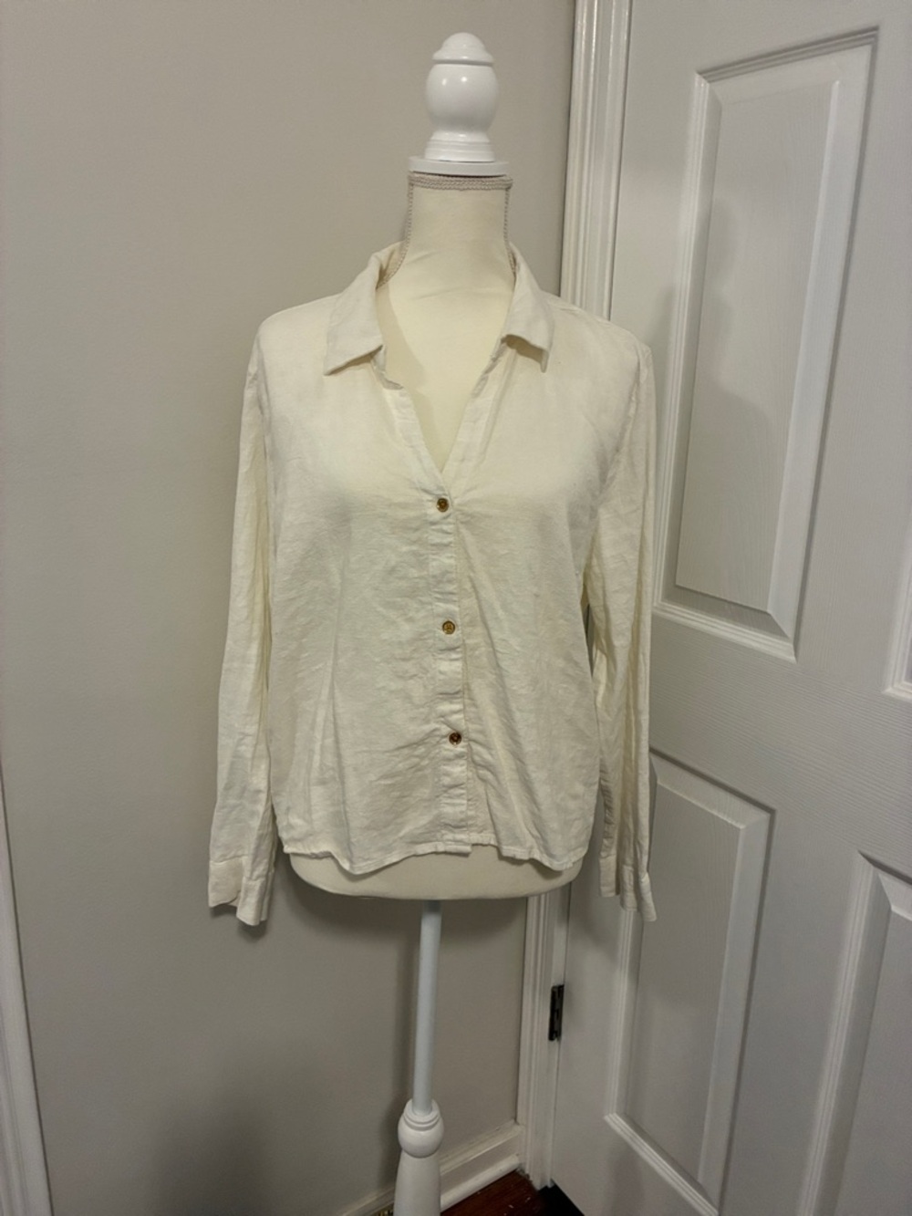 MICHAEL KORS Linen Blend Button Down Top